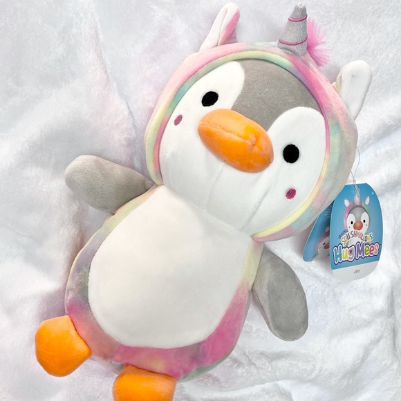 Jen the Penguin Squishmallow Hugmee 8” — Holiday Jen Hugmee Penguin Squish - Picture 4 of 4